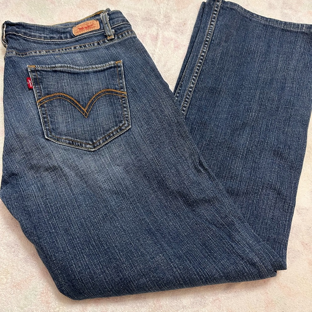 Levi’s 528 Curvy‎ Bootcut Jeans Women’s Dark Wash Boot Cut Size13 - Picture 2 of 9